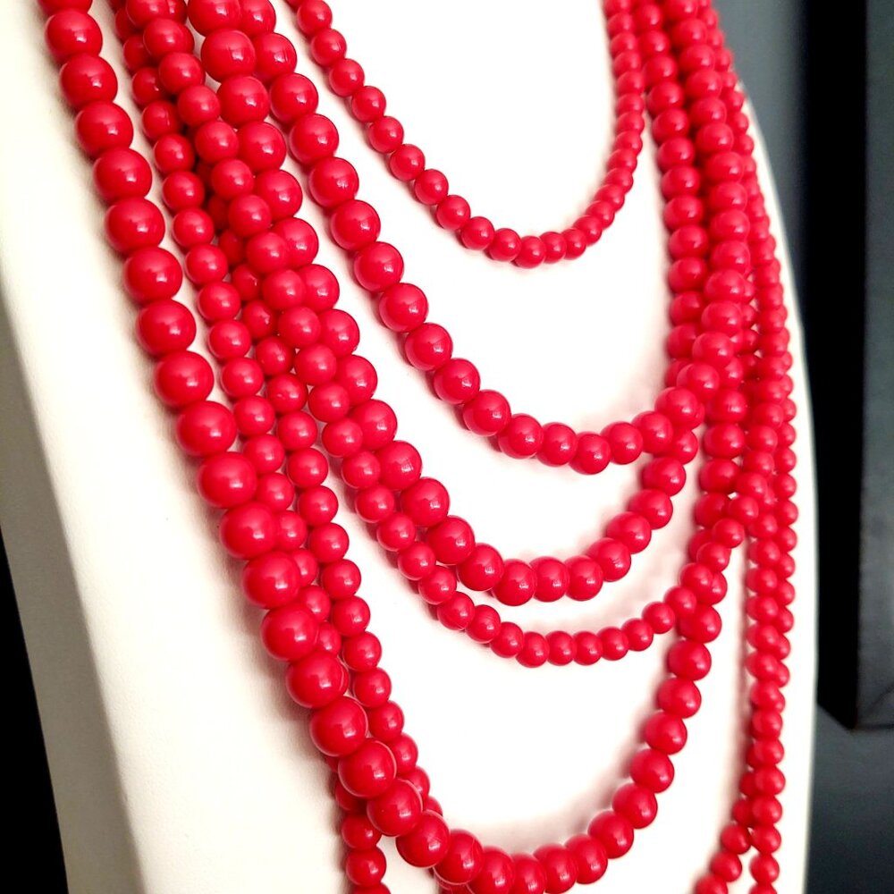 Long 7 strand layered red beaded necklace - Picture 4 of 10